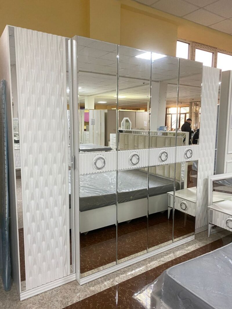 Спальня "Монреаль" 6-ти дв