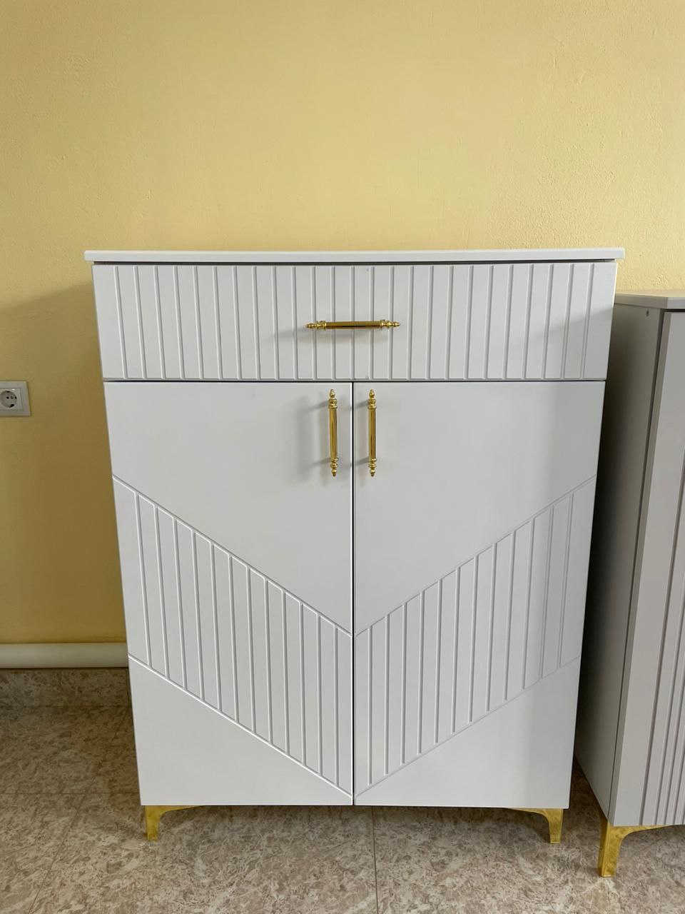 Обувница «Моника»